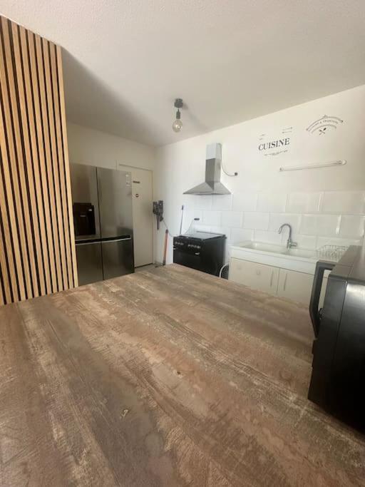 Charmant Appartement Spacieux Prévessin Екстериор снимка